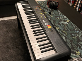Yamaha PSR-F52 kosketinsoitin, Pianot, urut ja koskettimet, Musiikki ja soittimet, Janakkala, Tori.fi Yamaha PSR-F52 kosketinsoitin, Pianot, urut ja koskettimet, Musiikki ja soittimet, Janakkala, Tori.fi