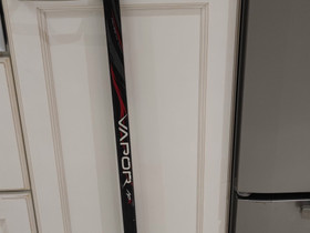 Jääkiekkomaila Bauer Vapor pituus 107cm, Jääkiekko ja luistelu, Urheilu ja ulkoilu, Hämeenlinna, Tori.fi Jääkiekkomaila Bauer Vapor pituus 107cm, Jääkiekko ja luistelu, Urheilu ja ulkoilu, Hämeenlinna, Tori.fi