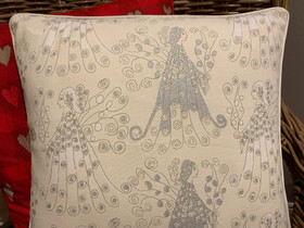 Lennol - koristetyynynpäällinen Enkeli, Matot ja tekstiilit, Sisustus ja huonekalut, Seinäjoki, Tori.fi Lennol - koristetyynynpäällinen Enkeli, Matot ja tekstiilit, Sisustus ja huonekalut, Seinäjoki, Tori.fi