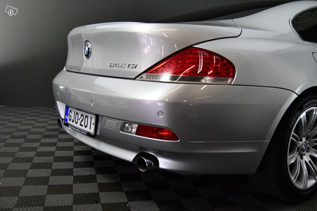 BMW 645 8