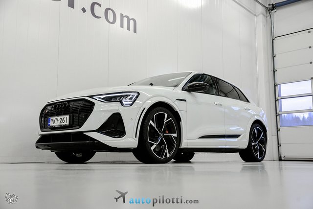 Audi E-tron 4