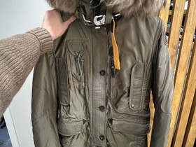 Parajumpers Kodiak S, Vaatteet ja kengät, Espoo, Tori.fi Parajumpers Kodiak S, Vaatteet ja kengät, Espoo, Tori.fi