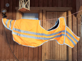 Heijastava ratsastusloimi, Satulat ja varusteet, Hevoset ja hevosurheilu, Lieksa, Tori.fi Heijastava ratsastusloimi, Satulat ja varusteet, Hevoset ja hevosurheilu, Lieksa, Tori.fi