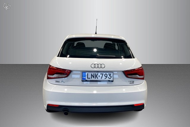 Audi A1 3