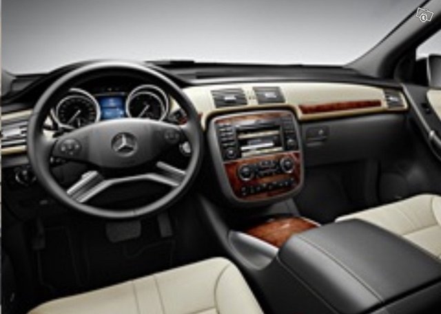 Mercedes-Benz R 350 3
