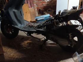 2 skooteria ja yks mopo, Mopot, Moto, Kuortane, Tori.fi 2 skooteria ja yks mopo, Mopot, Moto, Kuortane, Tori.fi
