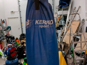 Kerkosportin iso ja painava säkki., Kamppailulajit, Urheilu ja ulkoilu, Turku, Tori.fi Kerkosportin iso ja painava säkki., Kamppailulajit, Urheilu ja ulkoilu, Turku, Tori.fi