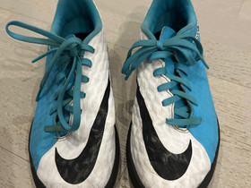 Nike hypervenom x, koko 37,5, Jalkapallo, Urheilu ja ulkoilu, Pori, Tori.fi Nike hypervenom x, koko 37,5, Jalkapallo, Urheilu ja ulkoilu, Pori, Tori.fi