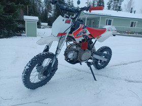 Bse 125 cc, Mopot, Moto, Lapinjärvi, Tori.fi Bse 125 cc, Mopot, Moto, Lapinjärvi, Tori.fi