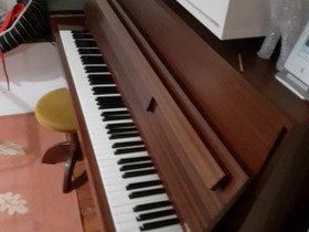 Hellas piano, Pianot, urut ja koskettimet, Musiikki ja soittimet, Järvenpää, Tori.fi Hellas piano, Pianot, urut ja koskettimet, Musiikki ja soittimet, Järvenpää, Tori.fi