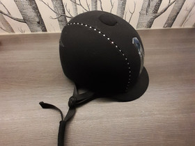 Ratsastuskypärä, Satulat ja varusteet, Hevoset ja hevosurheilu, Nakkila, Tori.fi Ratsastuskypärä, Satulat ja varusteet, Hevoset ja hevosurheilu, Nakkila, Tori.fi