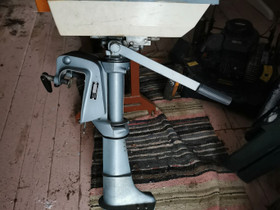 Evinrude 4hv., Perämoottorit, Venetarvikkeet ja veneily, Rovaniemi, Tori.fi Evinrude 4hv., Perämoottorit, Venetarvikkeet ja veneily, Rovaniemi, Tori.fi