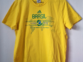 Brasilia t-paita - mm-kisat 2010, Jalkapallo, Urheilu ja ulkoilu, Pori, Tori.fi Brasilia t-paita - mm-kisat 2010, Jalkapallo, Urheilu ja ulkoilu, Pori, Tori.fi