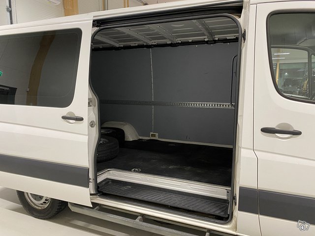 Volkswagen Crafter 10