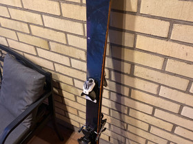 K2 Sight laskettelu sukset, Laskettelu ja lautailu, Urheilu ja ulkoilu, Pirkkala, Tori.fi K2 Sight laskettelu sukset, Laskettelu ja lautailu, Urheilu ja ulkoilu, Pirkkala, Tori.fi