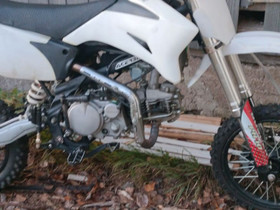 Bse bosuer 160cc, Moottoripyörät, Moto, Kontiolahti, Tori.fi Bse bosuer 160cc, Moottoripyörät, Moto, Kontiolahti, Tori.fi