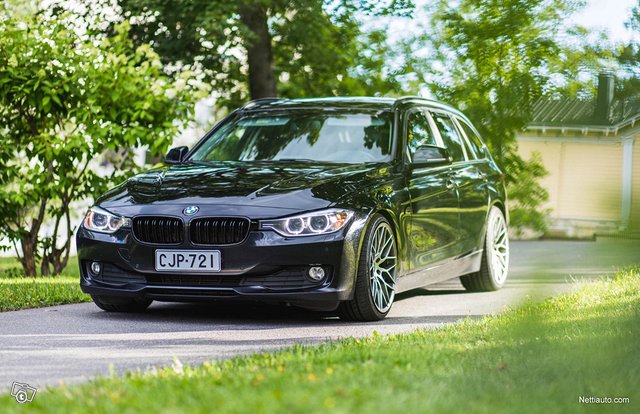 BMW 318 2