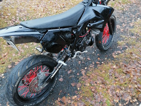 Smoto vanteet 17", Mopojen varaosat ja tarvikkeet, Mototarvikkeet ja varaosat, Kruunupyy, Tori.fi Smoto vanteet 17", Mopojen varaosat ja tarvikkeet, Mototarvikkeet ja varaosat, Kruunupyy, Tori.fi