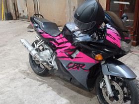 Honda CBR 600F, Moottoripyörät, Moto, Hyvinkää, Tori.fi Honda CBR 600F, Moottoripyörät, Moto, Hyvinkää, Tori.fi