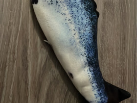 Sätkivä kalalelu +latausjohto, Kissojen tarvikkeet, Lemmikkieläimet, Kotka, Tori.fi Sätkivä kalalelu +latausjohto, Kissojen tarvikkeet, Lemmikkieläimet, Kotka, Tori.fi