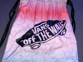 Vans narureppu, Laukut ja hatut, Asusteet ja kellot, Oulu, Tori.fi Vans narureppu, Laukut ja hatut, Asusteet ja kellot, Oulu, Tori.fi