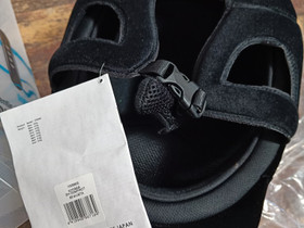 UUSI Riding helmet kypärä 60, Satulat ja varusteet, Hevoset ja hevosurheilu, Tampere, Tori.fi UUSI Riding helmet kypärä 60, Satulat ja varusteet, Hevoset ja hevosurheilu, Tampere, Tori.fi