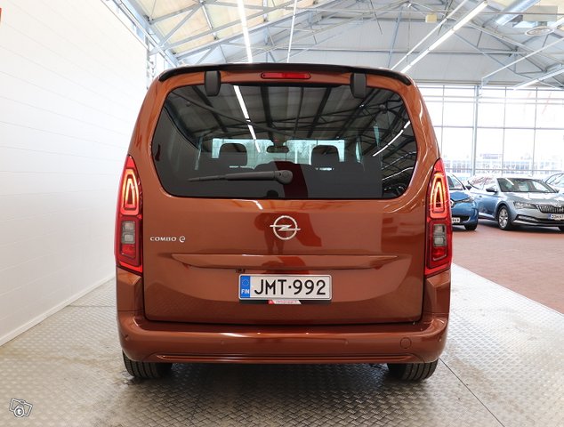 Opel Combo-e 5