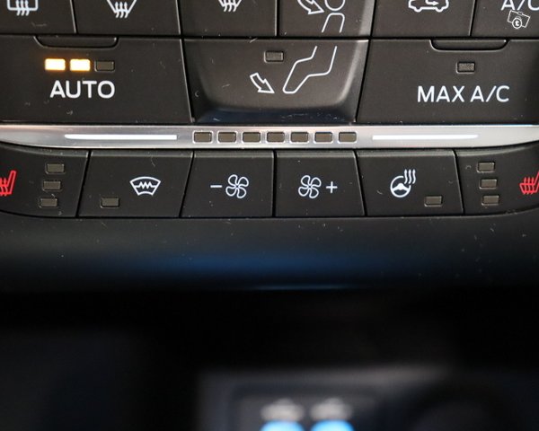 Ford Kuga 24