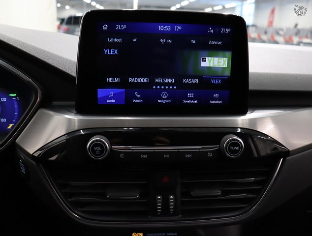 Ford Kuga 25