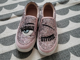 Glittertennarit, Vaatteet ja kengät, Taipalsaari, Tori.fi Glittertennarit, Vaatteet ja kengät, Taipalsaari, Tori.fi