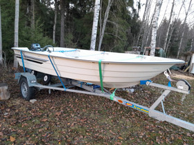 Yamaha 8hv, Tuussport Scorpio 420, Moottoriveneet, Veneet, Lahti, Tori.fi Yamaha 8hv, Tuussport Scorpio 420, Moottoriveneet, Veneet, Lahti, Tori.fi