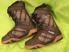 Flow Rival laskettelumonot, Laskettelu ja lautailu, Urheilu ja ulkoilu, Kouvola, Tori.fi Flow Rival laskettelumonot, Laskettelu ja lautailu, Urheilu ja ulkoilu, Kouvola, Tori.fi