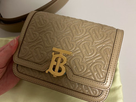 Burberry vyölaukku, Laukut ja hatut, Asusteet ja kellot, Lappeenranta, Tori.fi Burberry vyölaukku, Laukut ja hatut, Asusteet ja kellot, Lappeenranta, Tori.fi