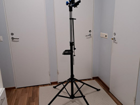 Polkupyörän huoltoteline, Pyörätarvikkeet ja kypärät, Polkupyörät ja pyöräily, Ikaalinen, Tori.fi Polkupyörän huoltoteline, Pyörätarvikkeet ja kypärät, Polkupyörät ja pyöräily, Ikaalinen, Tori.fi