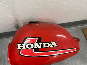 Honda Monkey polttoainetankki, Mopojen varaosat ja tarvikkeet, Mototarvikkeet ja varaosat, Nokia, Tori.fi