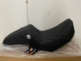 UUSI Saddlemen SDC gripper Dyna 06-17, Moottoripyörän varaosat ja tarvikkeet, Mototarvikkeet ja varaosat, Helsinki, Tori.fi UUSI Saddlemen SDC gripper Dyna 06-17, Moottoripyörän varaosat ja tarvikkeet, Mototarvikkeet ja varaosat, Helsinki, Tori.fi