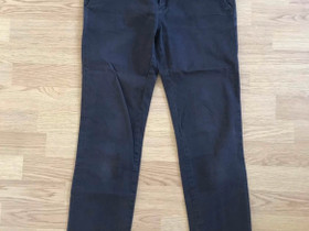 Naisten housut Massimo Dutti 34, Vaatteet ja kengät, Helsinki, Tori.fi Naisten housut Massimo Dutti 34, Vaatteet ja kengät, Helsinki, Tori.fi