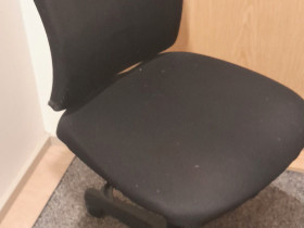 Musta työtuoli, Pöydät ja tuolit, Sisustus ja huonekalut, Joensuu, Tori.fi Musta työtuoli, Pöydät ja tuolit, Sisustus ja huonekalut, Joensuu, Tori.fi