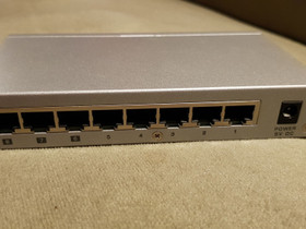 ZyXEL ES-108A kytkin, 8 porttia, Verkkotuotteet, Tietokoneet ja lisälaitteet, Forssa, Tori.fi ZyXEL ES-108A kytkin, 8 porttia, Verkkotuotteet, Tietokoneet ja lisälaitteet, Forssa, Tori.fi