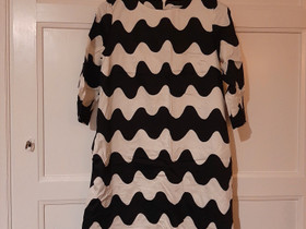 Uusi kotelomekko marimekko mekko Lokki, Vaatteet ja kengät, Helsinki, Tori.fi Uusi kotelomekko marimekko mekko Lokki, Vaatteet ja kengät, Helsinki, Tori.fi