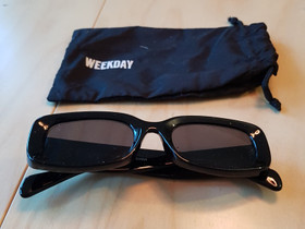Weekday aurinkolasit, Muut asusteet, Asusteet ja kellot, Kokkola, Tori.fi Weekday aurinkolasit, Muut asusteet, Asusteet ja kellot, Kokkola, Tori.fi