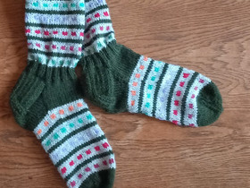 Värikkäät villasukat, Vaatteet ja kengät, Salo, Tori.fi Värikkäät villasukat, Vaatteet ja kengät, Salo, Tori.fi