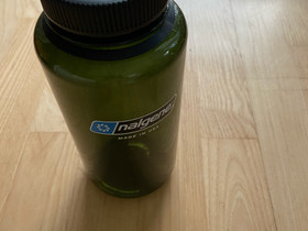 Nalgene 1L vähän käytetty juomapullo, Ulkoilu ja retkeily, Urheilu ja ulkoilu, Espoo, Tori.fi Nalgene 1L vähän käytetty juomapullo, Ulkoilu ja retkeily, Urheilu ja ulkoilu, Espoo, Tori.fi