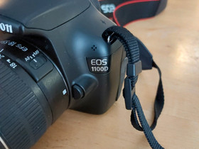 Canon EOS 1100D+ laukku + tripodi, Kamerat, Kamerat ja valokuvaus, Rauma, Tori.fi