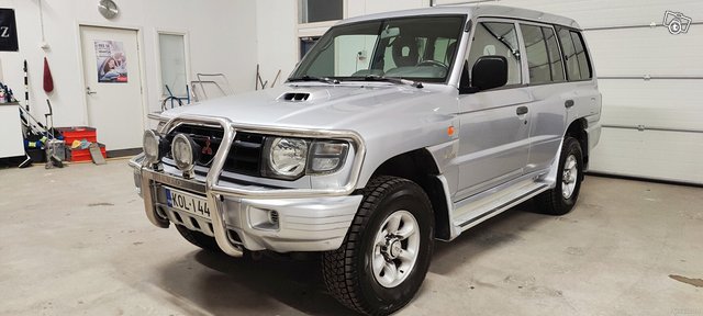 Mitsubishi Pajero 3