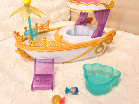 Kelluva laiva Disney, Lelut ja pelit, Lastentarvikkeet ja lelut, Lappeenranta, Tori.fi Kelluva laiva Disney, Lelut ja pelit, Lastentarvikkeet ja lelut, Lappeenranta, Tori.fi