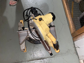 DeWalt jiirisirkkeli, Työkalut, tikkaat ja laitteet, Rakennustarvikkeet ja työkalut, Turku, Tori.fi DeWalt jiirisirkkeli, Työkalut, tikkaat ja laitteet, Rakennustarvikkeet ja työkalut, Turku, Tori.fi