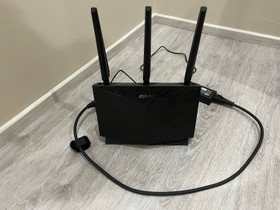 ASUS RT-AX86U Dual-band - WiFi 6 -reititin, Verkkotuotteet, Tietokoneet ja lisälaitteet, Riihimäki, Tori.fi ASUS RT-AX86U Dual-band - WiFi 6 -reititin, Verkkotuotteet, Tietokoneet ja lisälaitteet, Riihimäki, Tori.fi