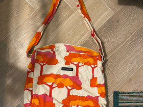 Marimekko laukku, Laukut ja hatut, Asusteet ja kellot, Helsinki, Tori.fi Marimekko laukku, Laukut ja hatut, Asusteet ja kellot, Helsinki, Tori.fi