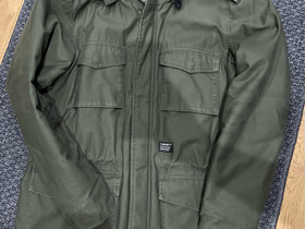 Carhartt takki, Vaatteet ja kengät, Tampere, Tori.fi Carhartt takki, Vaatteet ja kengät, Tampere, Tori.fi